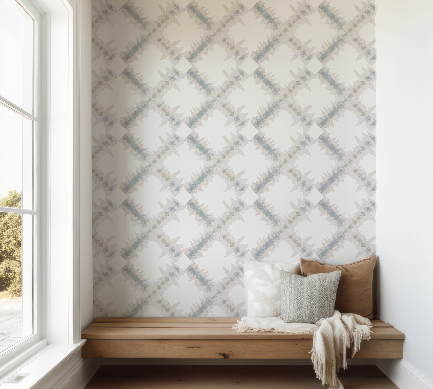 Painter's Diamond on Off White Wallpaper